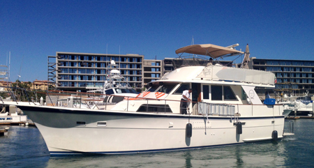Yacht Charter, hire, Boat rental, Antigua, Barbuda, Yates De Renta, Mega Yachts, Week Charters,